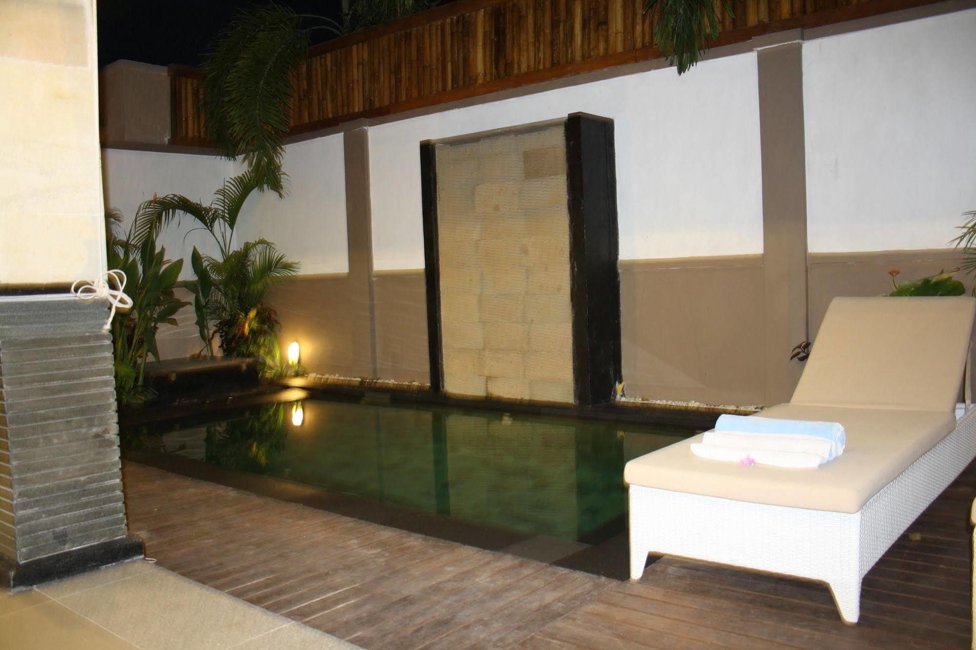 Gili Pearl Three Bedroom Villa Gili Trawangan Dış mekan fotoğraf