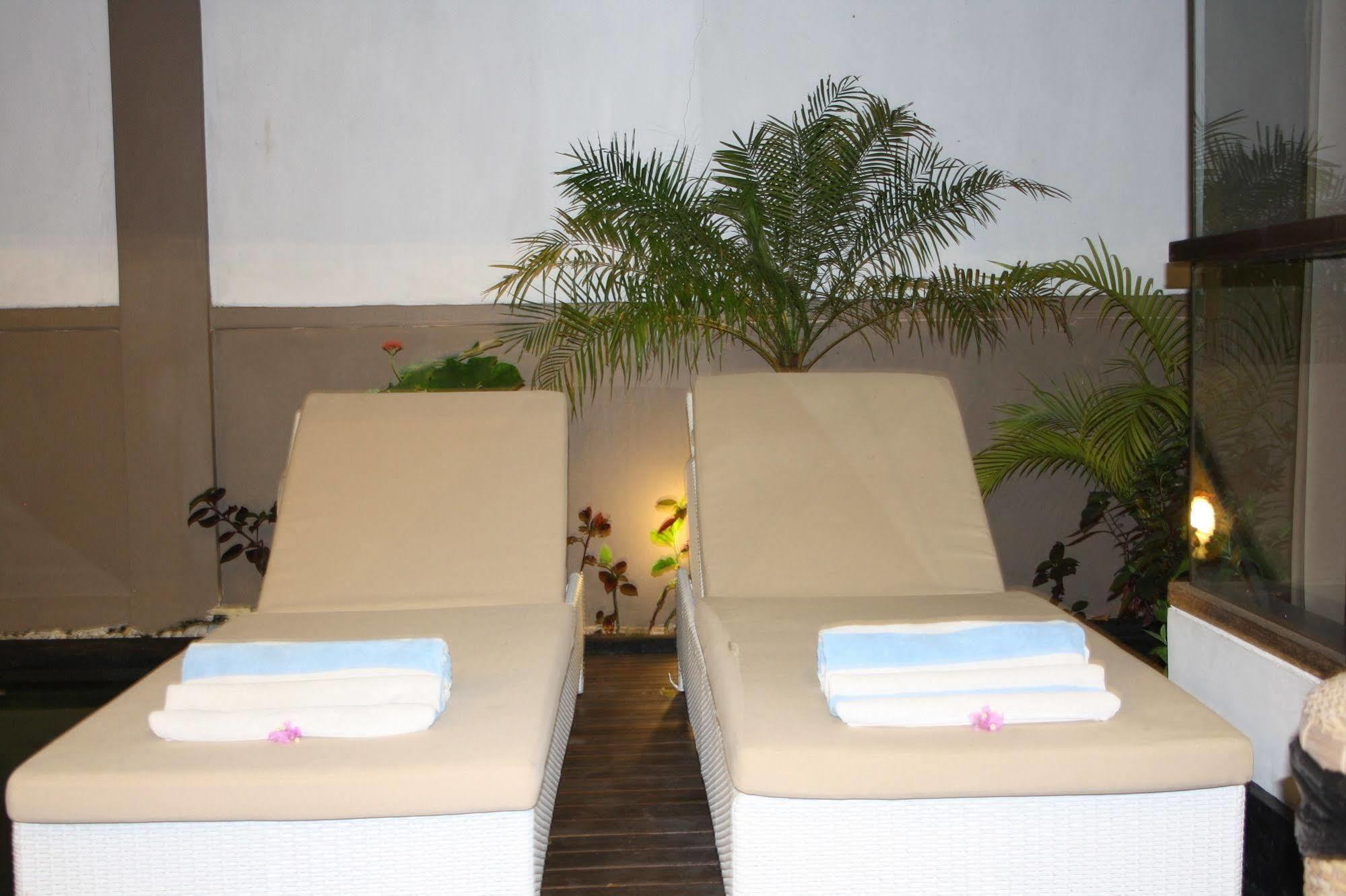 Gili Pearl Three Bedroom Villa Gili Trawangan Dış mekan fotoğraf