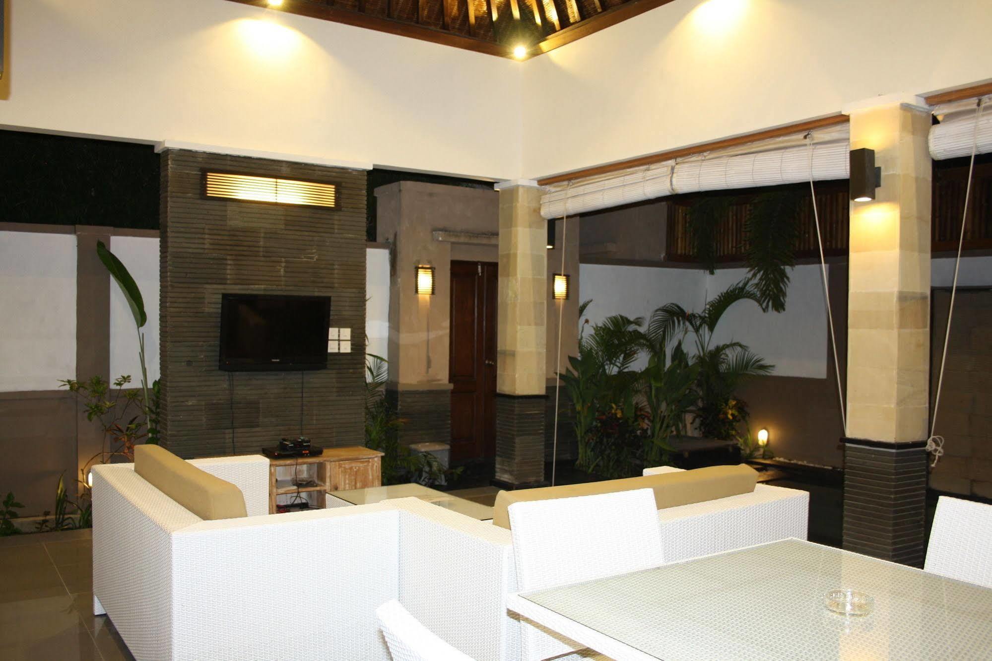 Gili Pearl Three Bedroom Villa Gili Trawangan Dış mekan fotoğraf